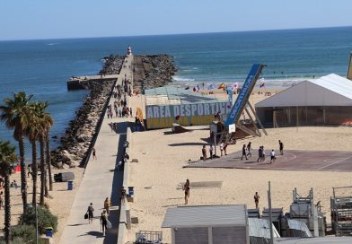 Torneio internacional de ténis de praia em Portimão