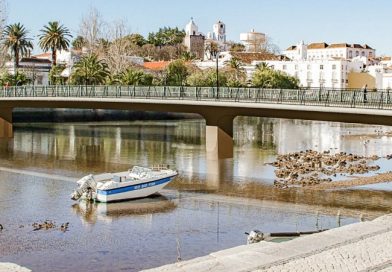 Tavira presta homenagem a pescadores