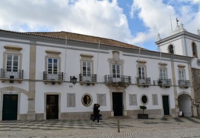 Ofertas de emprego: esta câmara algarvia quer contratar 50 pessoas