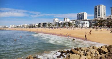 O tempo e a temperatura da água do mar no Algarve esta quinta-feira (13 de agosto)