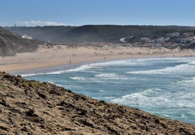Evento na melhor praia da Europa e edifício de famosa discoteca à venda. Vai ser assim o dia no Algarve (segunda-feira, 17 de agosto)