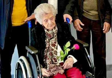 Faleceu no Algarve a mulher mais idosa do país