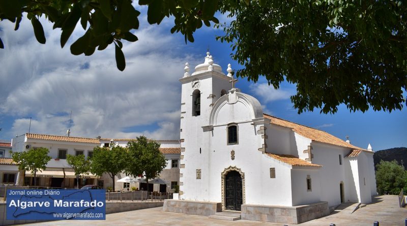 Foto do dia: esta terra do interior do Algarve é famosa pelo medronho e chouriças