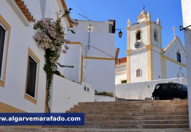 Foto do dia: a igreja desta pitoresca terra do Algarve esconde uma promessa quebrada