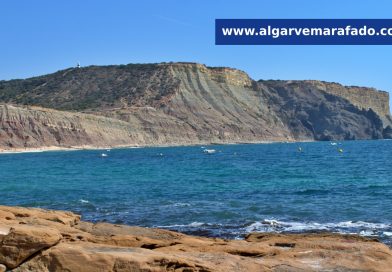 Foto do dia: o impressionante rochedo algarvio nascido da lava de um vulcão