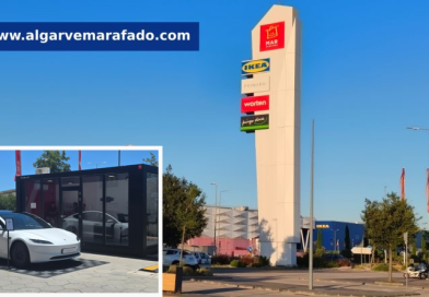 Tesla instala-se em grande ‘cidade’ comercial algarvia Tesla instala-se em grande ‘cidade’ comercial algarvia