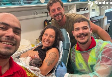 Portimão: bebé faz surpresa à família e ‘resolve’ nascer em casa