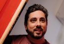 O humor sarcástico e implacável de Diogo Batáguas desce ao Algarve O humor sarcástico e implacável de Diogo Batáguas desce ao Algarve